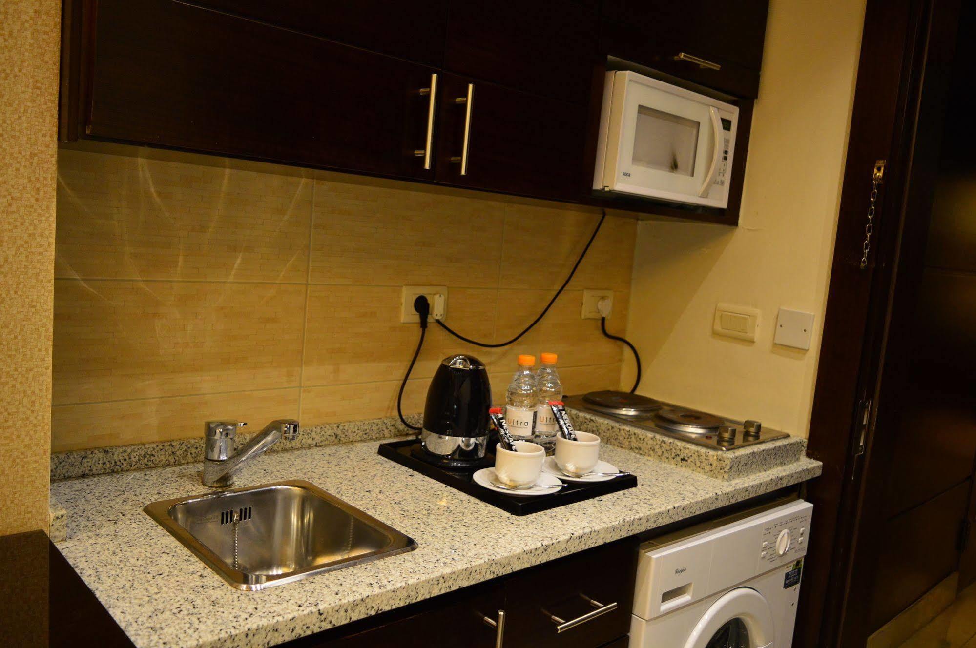 Nadine Hotel Suites Ammán Exteriér fotografie